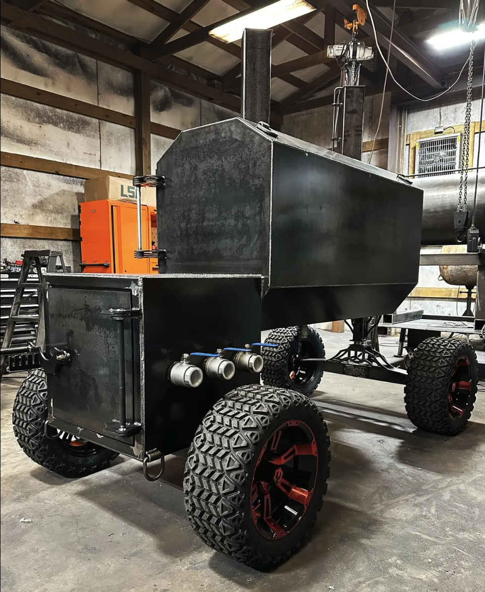 Boathouse Smokers - Horizontal Reverse Flow 600 Smoker image — photo 2