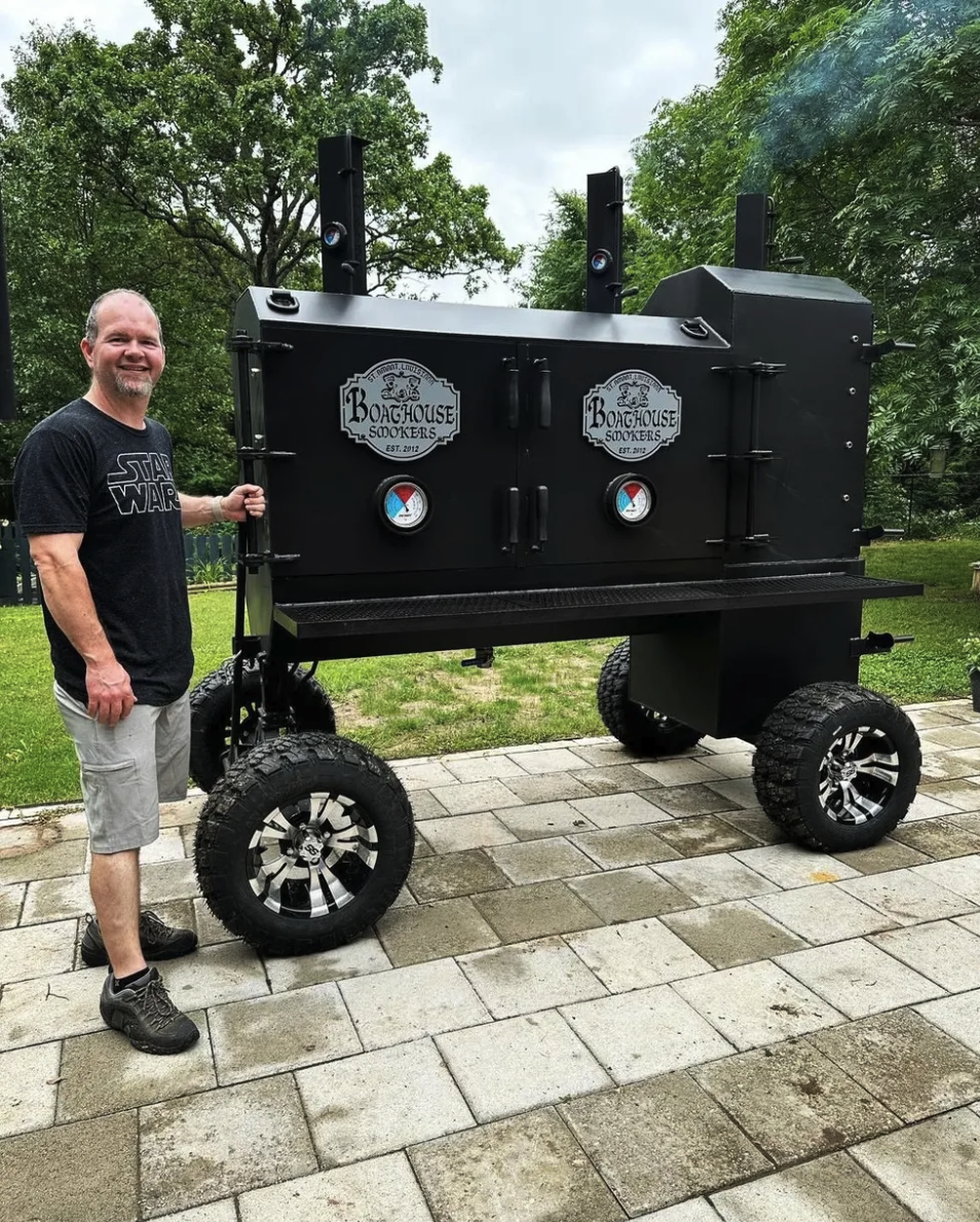 Boathouse Smokers - Horizontal Reverse Flow 600 Smoker image — photo 4