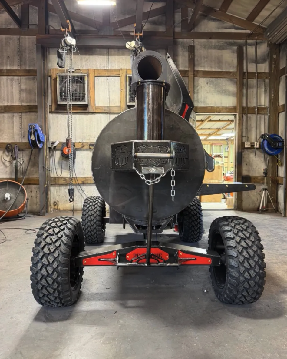 Boathouse Smokers - Texas Traditional 150-Gallon Smoker image — photo 2