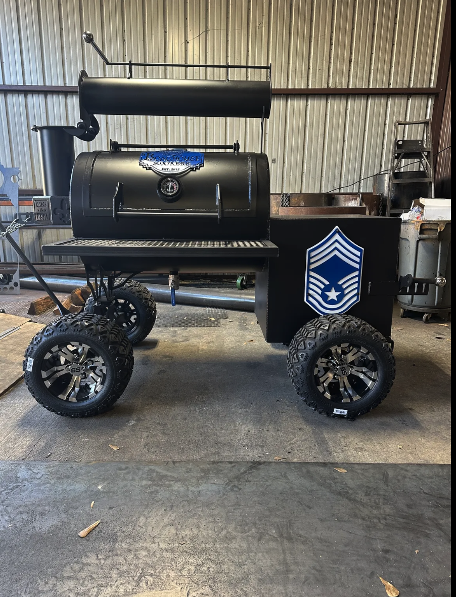 Boathouse Smokers - Texas Traditional 70-Gallon Smoker