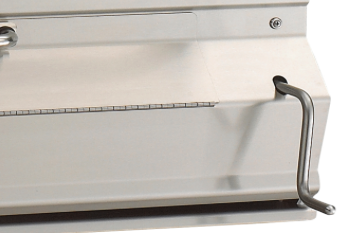 FireMagic Built-in 30" Chrcoal Grill image — photo 2