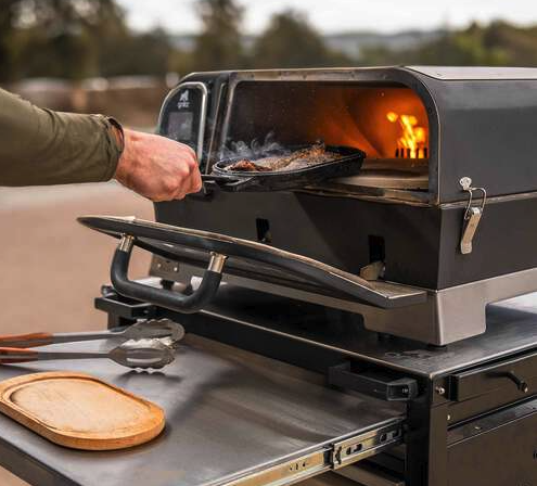 Grilla Pie-Ro® Wood Pellet Pizza Oven image — photo 5