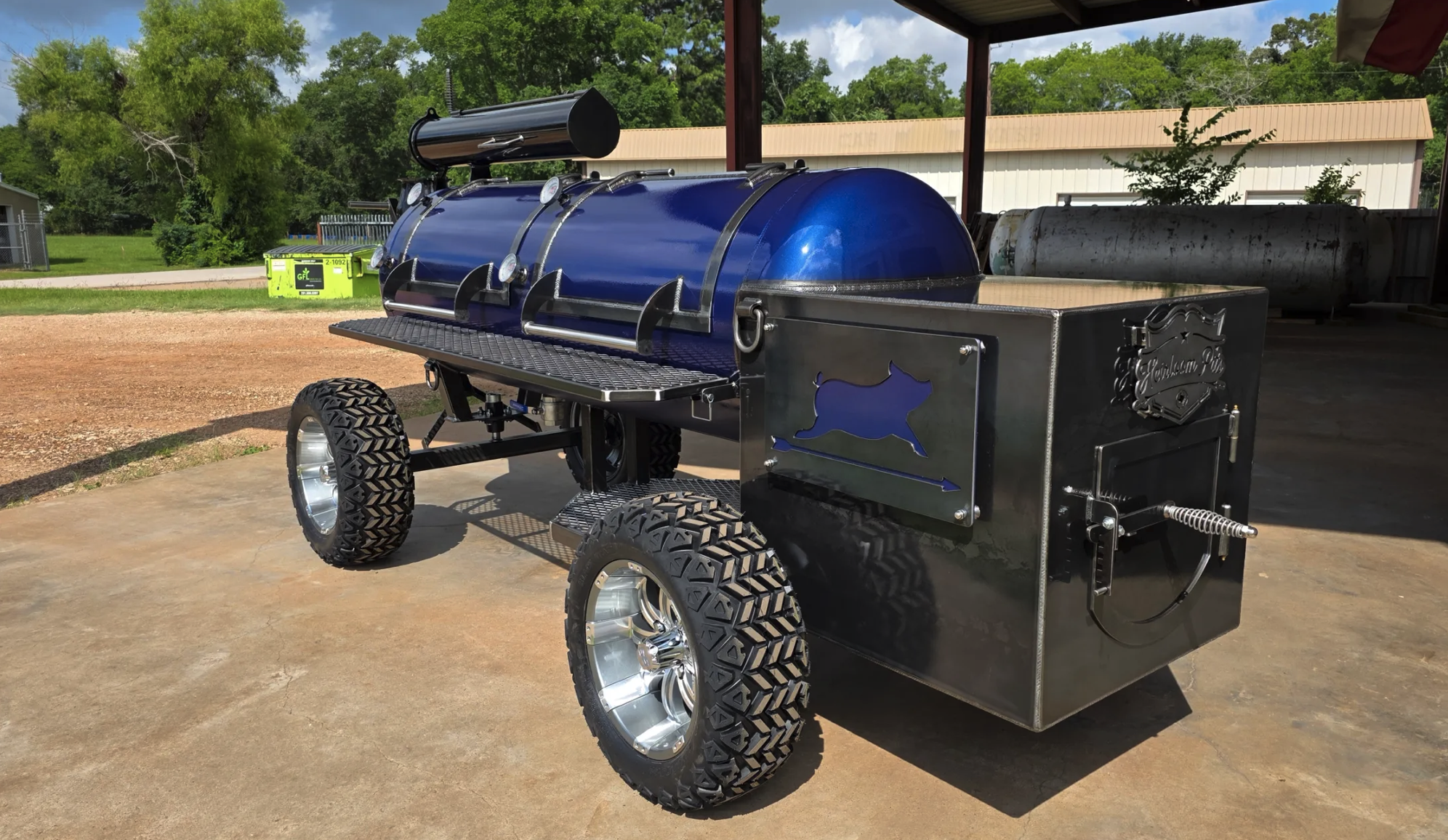 Heirloom Pits 26" 160 Gallon Offset Smoker image — photo 4