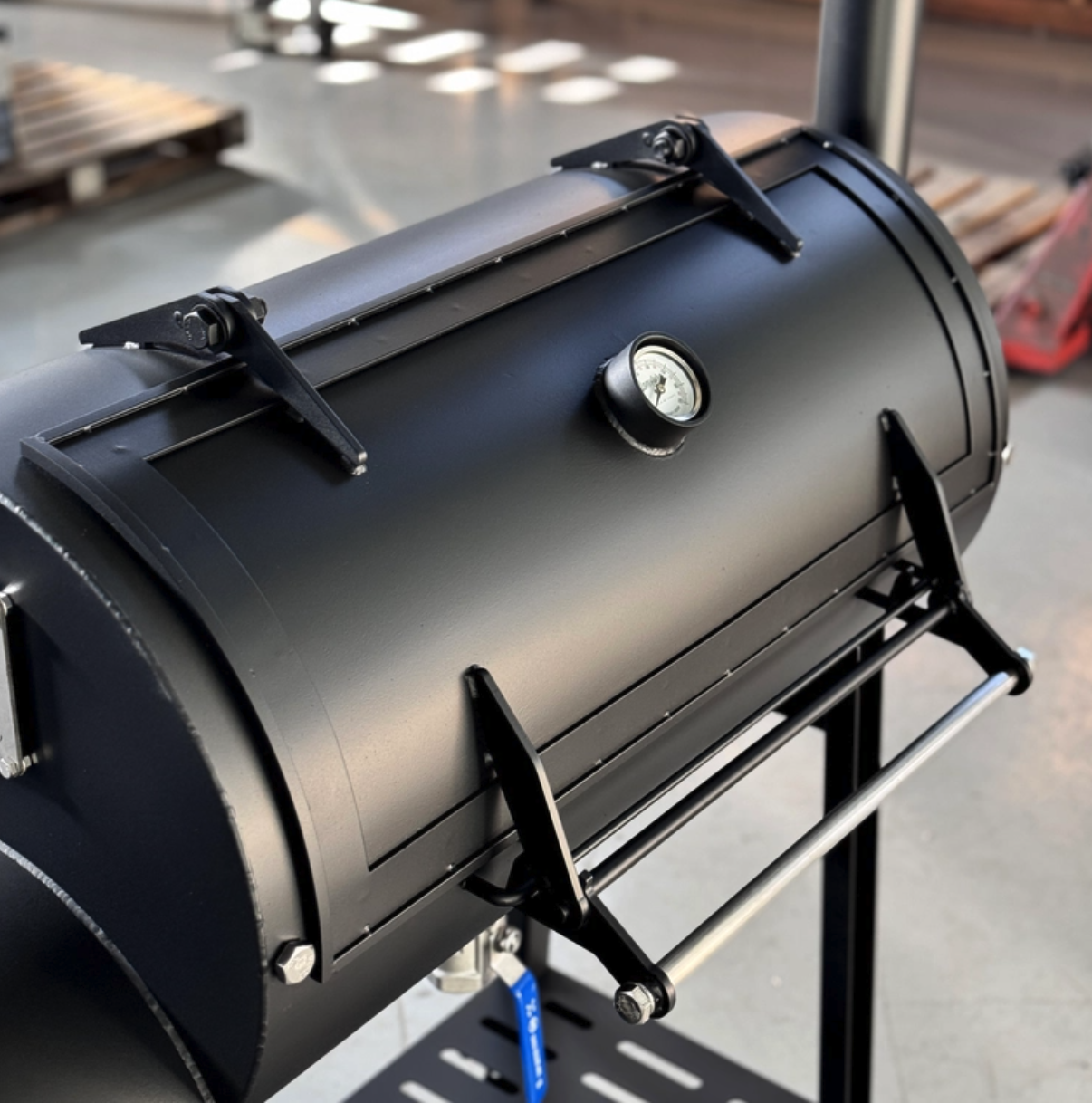 Lamsturn Compact Offset Smoker image — photo 2