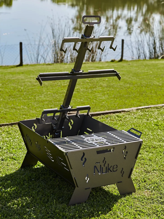 Nuke Huapi 70 Collapsible Fire Pit Grill