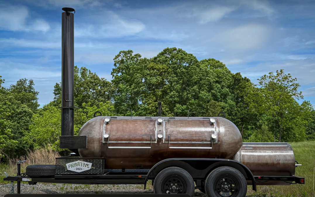 Primitive Pits 500 Gallon Offset Smoker image — photo 3