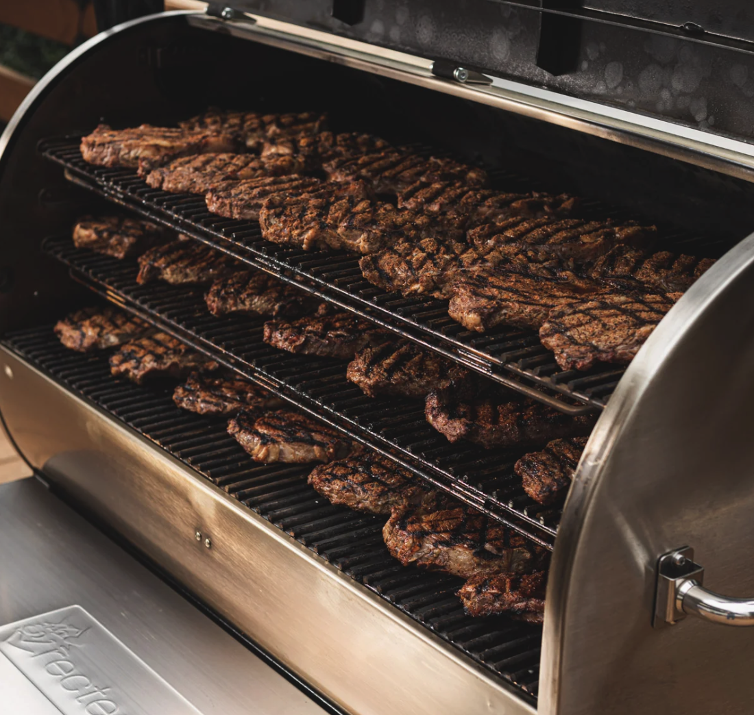 Recteq RT-2500 BFG Pellet Grill image — photo 4