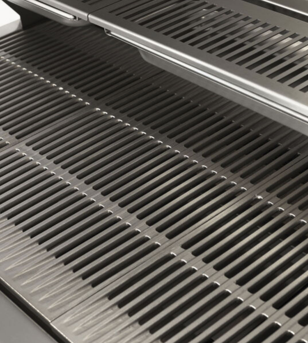 Zwilling FlammKraft Model D Gas Grill image — photo 4